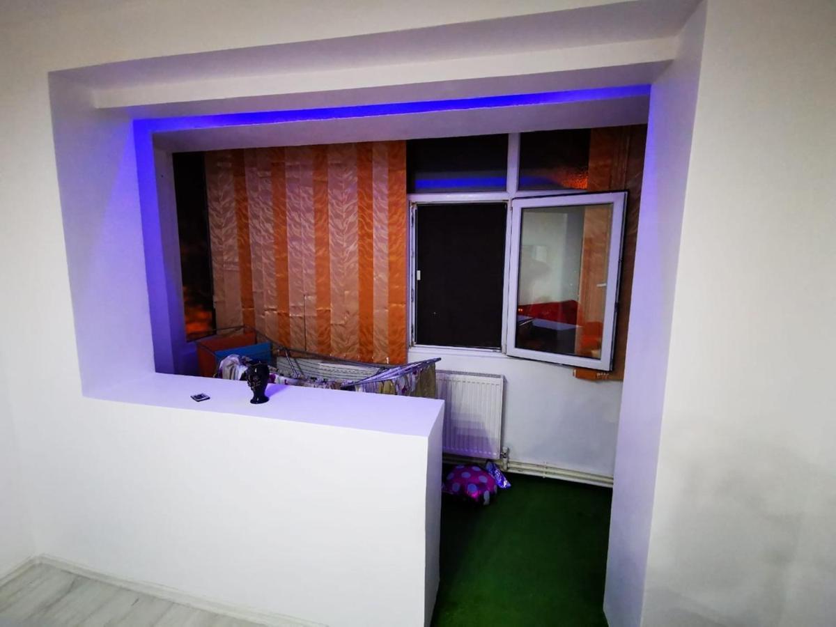 Apartament Vlad Appartamento Constanţa Esterno foto
